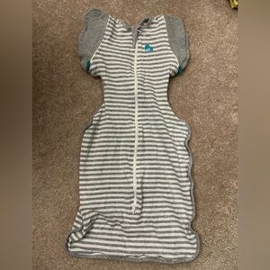 Medium Love to Dream arms up Transitional swaddle EUC